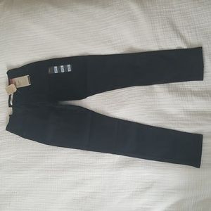 Women's Levi High-Rise Black Skinny Jeans